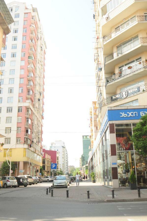 Apartments With A View Of The Trinity Holy Batumi Zewnętrze zdjęcie